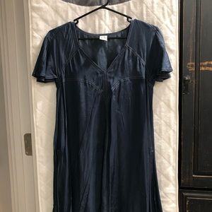 Anthropologie Akemi + Kin tunic. Size XS.